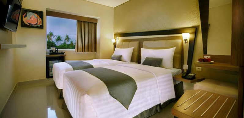 Hotel Neo - Kuta, Jelantik Legian Exterior foto